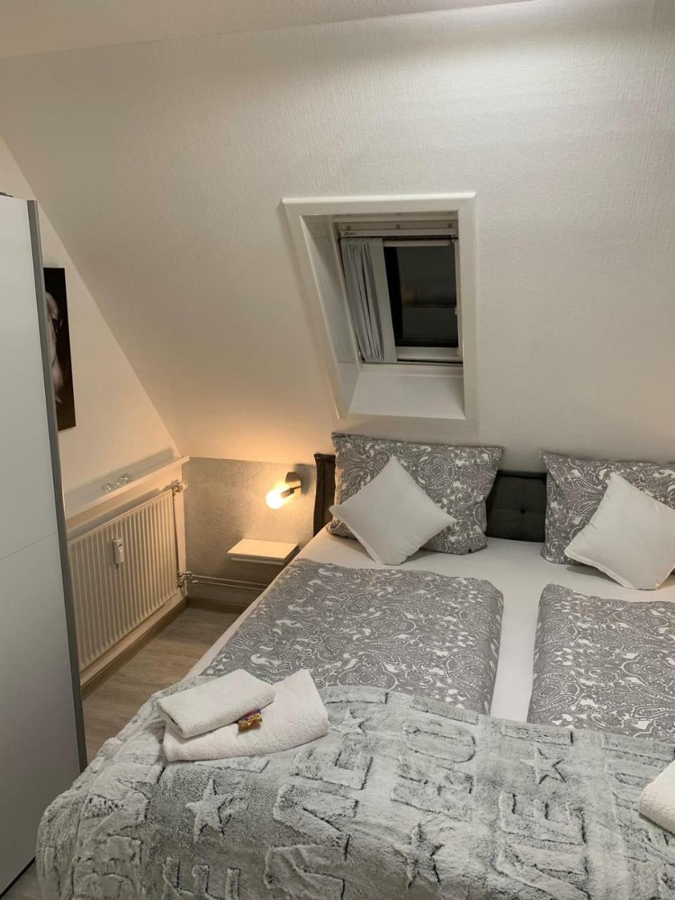 An De Warft Appartement 9 Schwalbennest บือซุม ภายนอก รูปภาพ