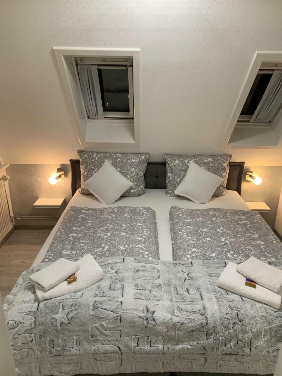 An De Warft Appartement 9 Schwalbennest บือซุม ภายนอก รูปภาพ