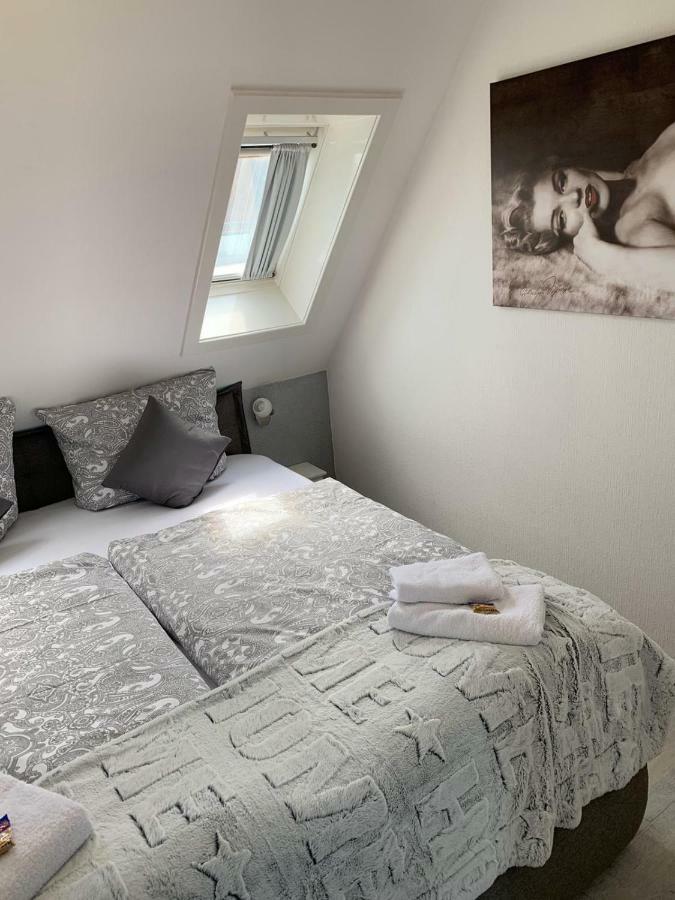 An De Warft Appartement 9 Schwalbennest บือซุม ภายนอก รูปภาพ